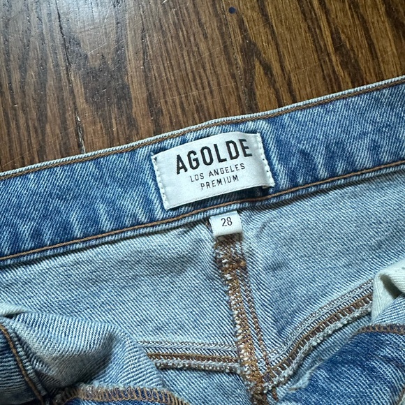 Adorable Agolde denim mini skirt - Picture 2 of 4